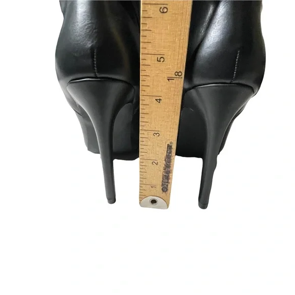 JustFab Kaydra boots Size US 7 / Eu 37.5. NWOT - Picture 15 of 15